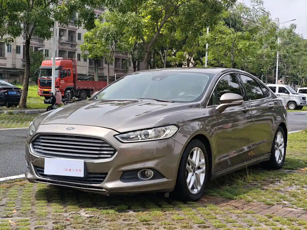 Ford Mondeo 2013