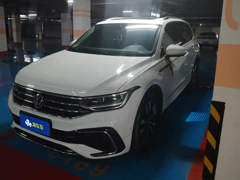 Volkswagen Tiguan L 2023
