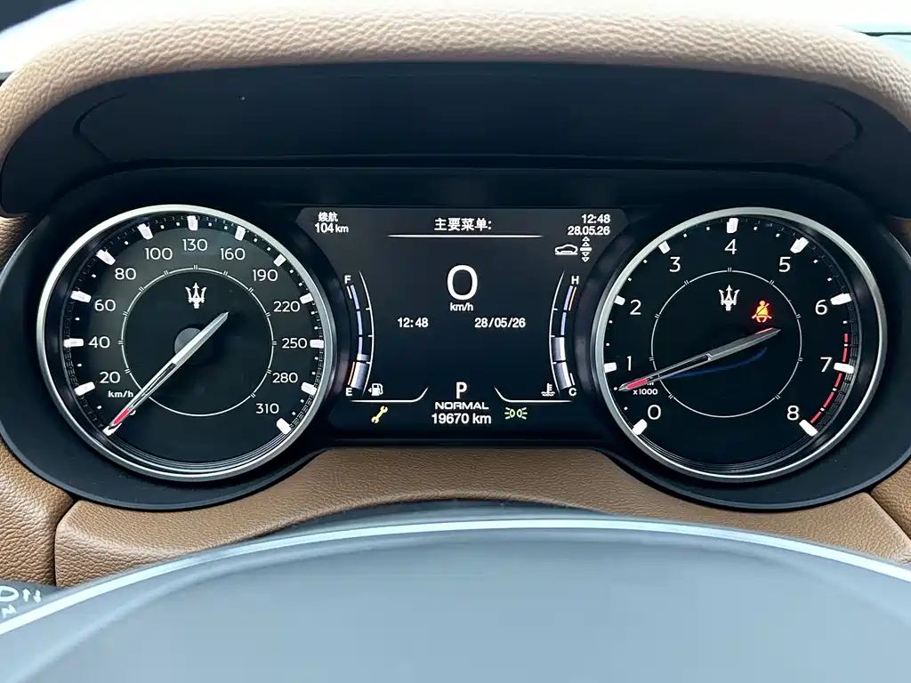Maserati Levante 2021 — фото 11
