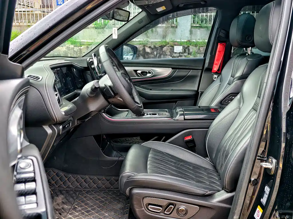 GAC Motor Trumpchi GS8 2023 — фото 12
