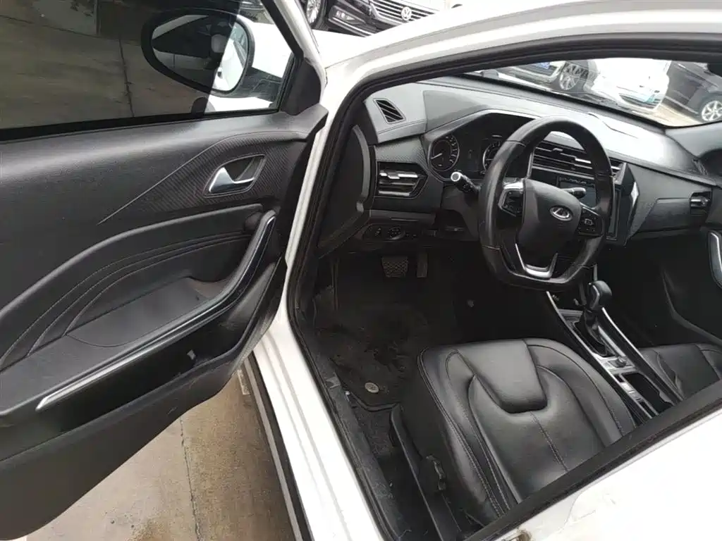 Chery Tiggo 3x 2021 — фото 12