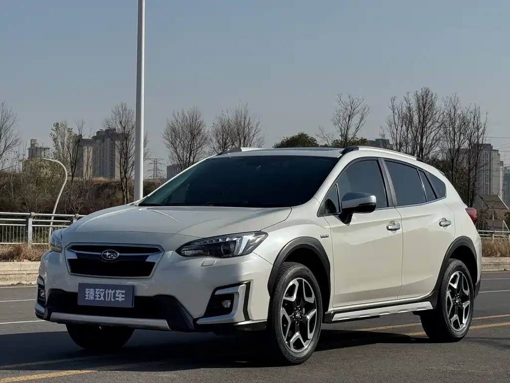 Subaru XV 2019 — фото 1