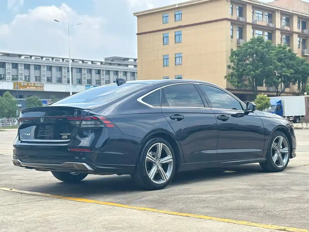 Honda Accord 2025