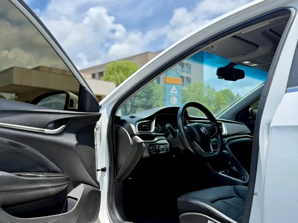 Buick Excelle 2019