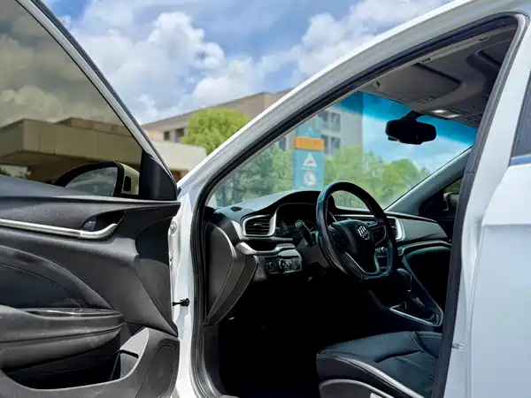 Buick Excelle 2019