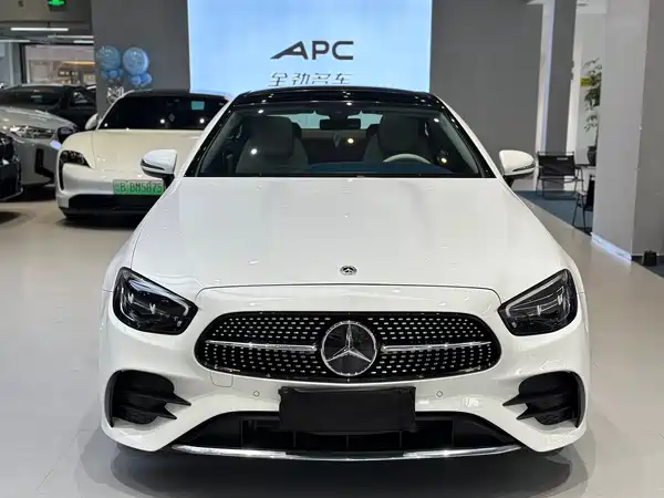 Mercedes-Benz E-Class 2024