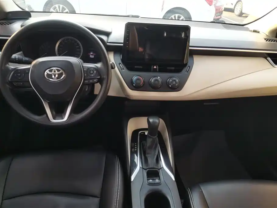 Toyota Corolla 2020 — фото 12