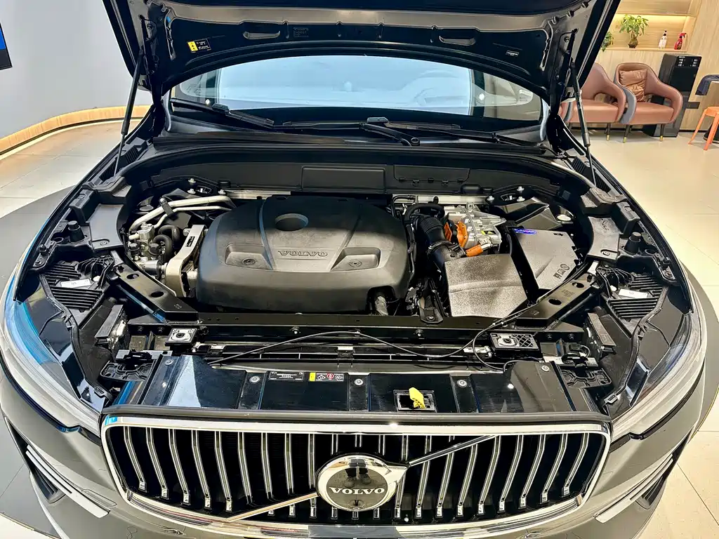 Volvo XC60 PHEV 2024 — фото 19