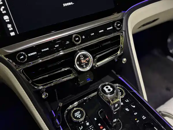 Bentley Flying Spur 2023