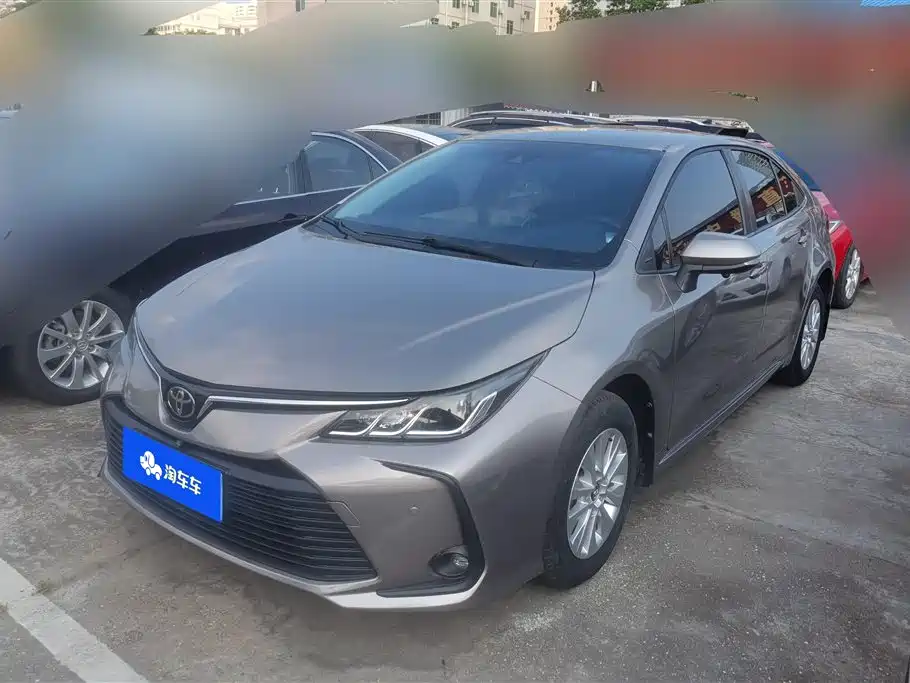 Toyota Corolla 2020 — фото 1