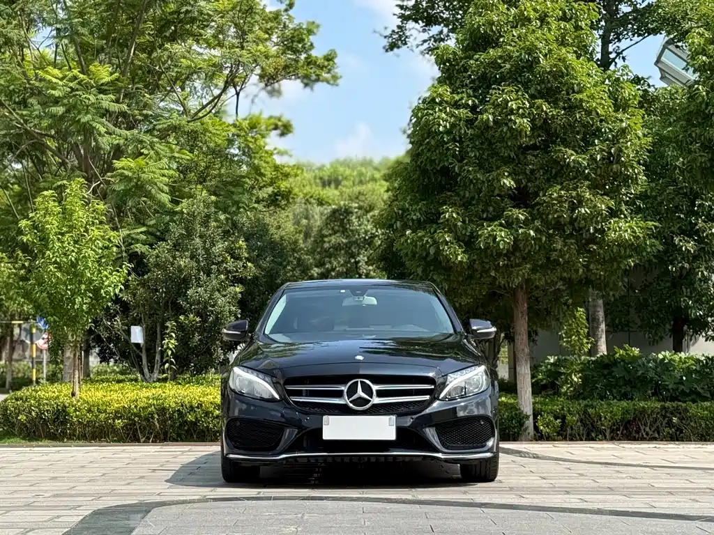 Mercedes-Benz C-Class 2017