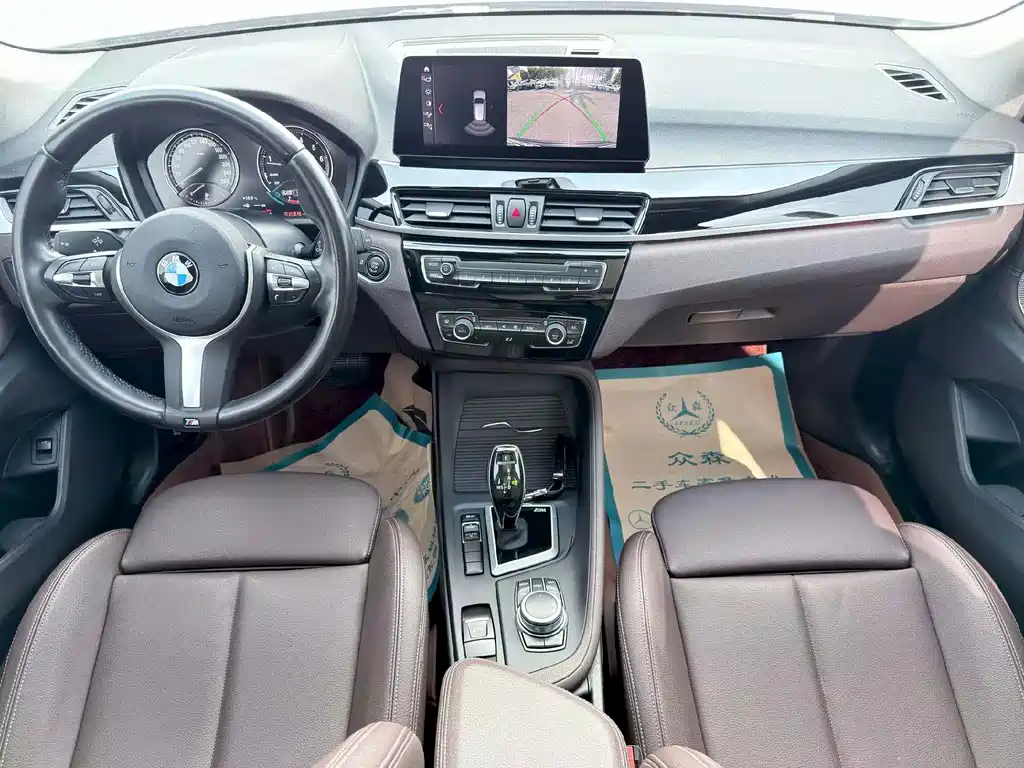 BMW X1 2021 — фото 8