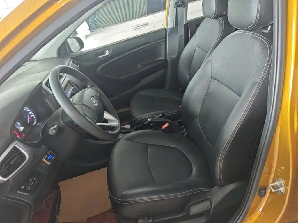 Hyundai Accent 2018 — фото 15