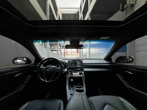 Toyota Avalon 2019