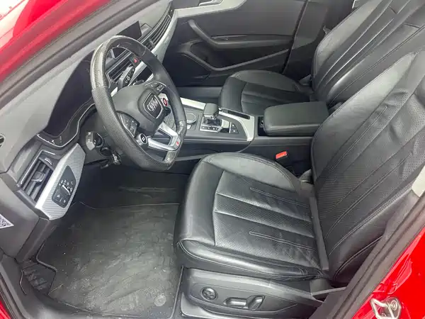 Audi A4 2017