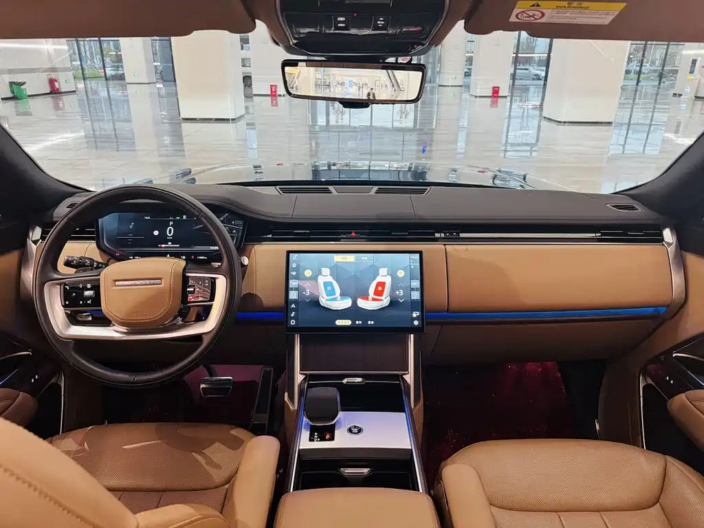 Land Rover Range Rover 2025 — фото 18