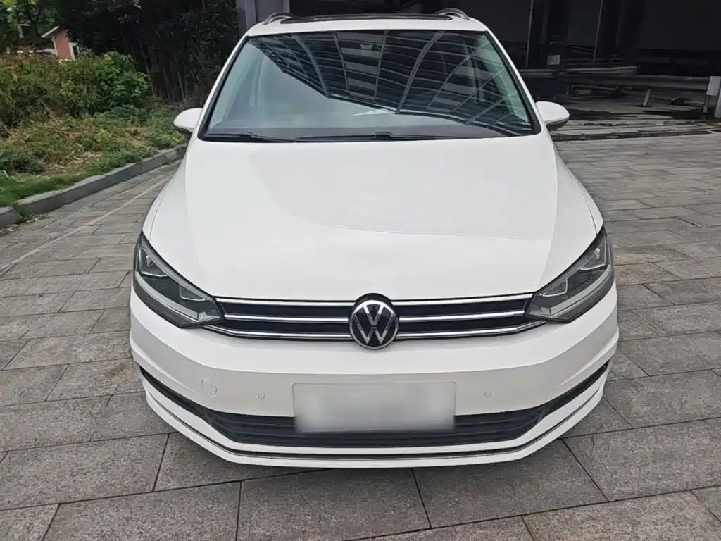 Volkswagen Touran 2021 — фото 3