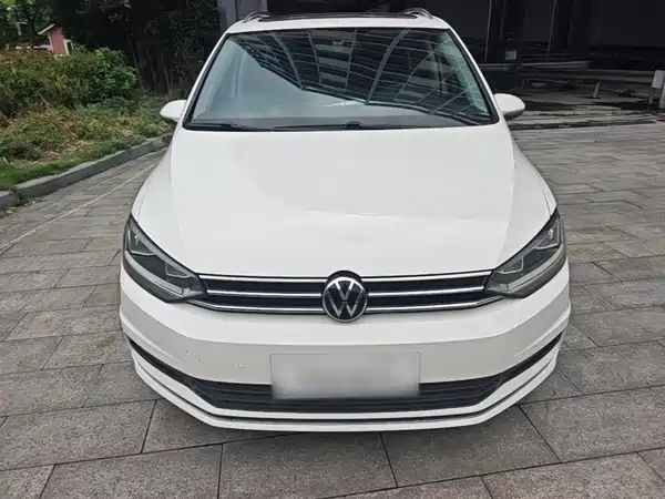 Volkswagen Touran 2021