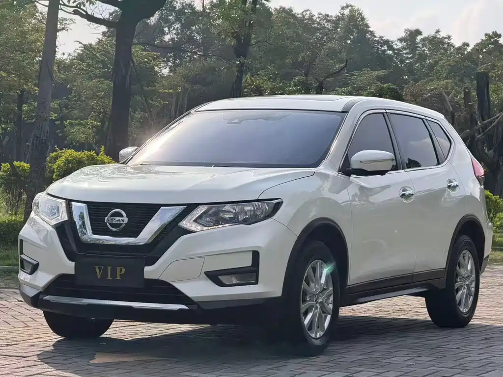 Nissan X-Trail 2021 — фото 1