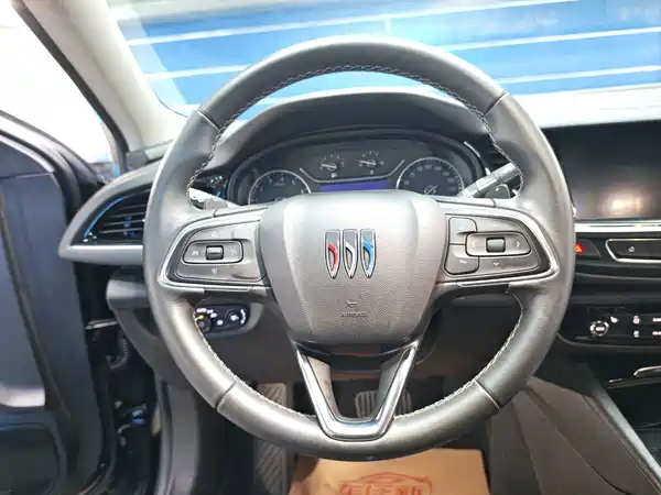 Buick Regal 2024