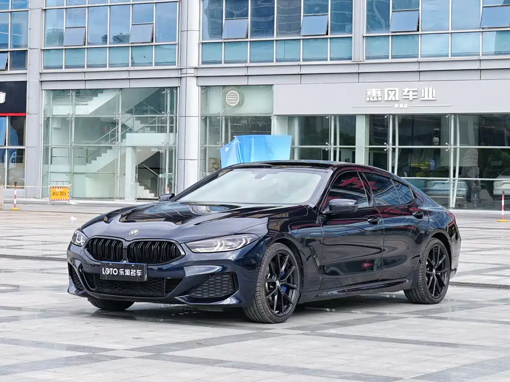 BMW 8 Series 2022