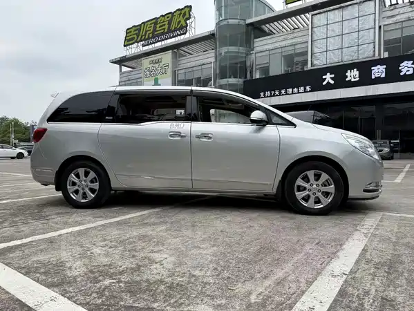 Buick GL8 2014