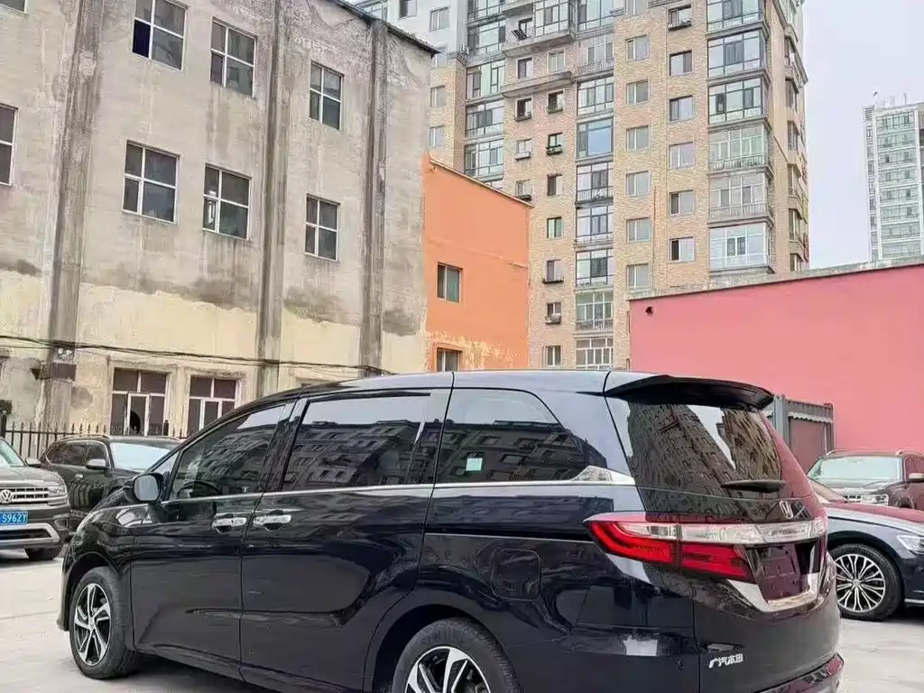 Honda Odyssey 2016