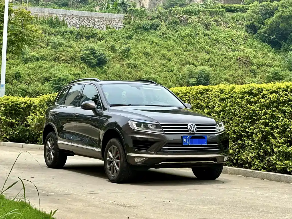 Volkswagen Touareg 2017 — фото 3
