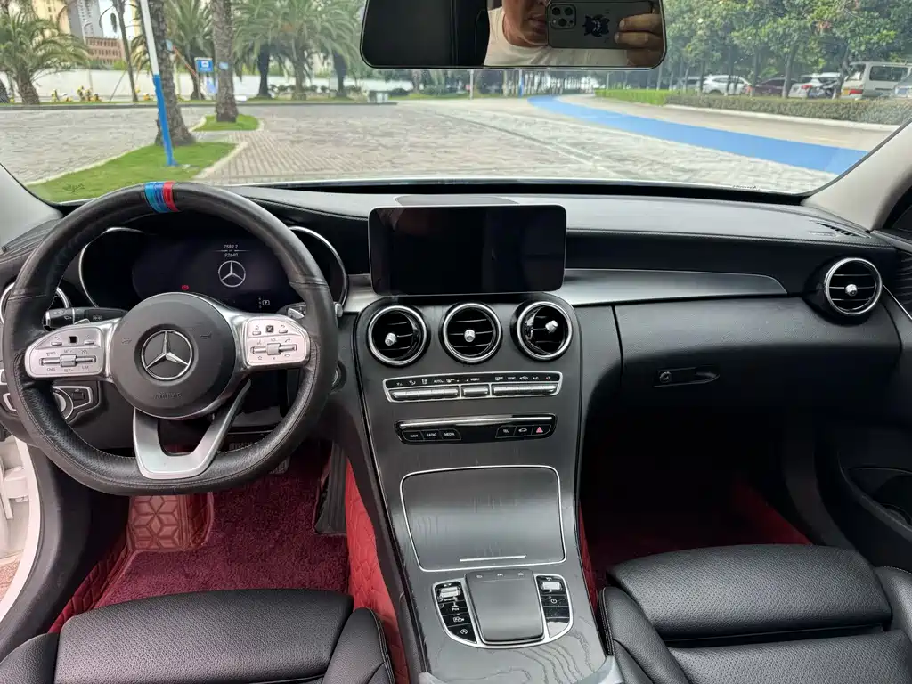 Mercedes-Benz C-Class 2020