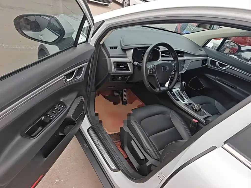 Geely Emgrand GS 2019 — фото 16