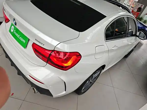 BMW 1 Series 2023