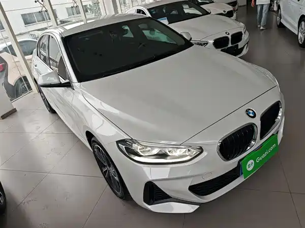 BMW 1 Series 2023