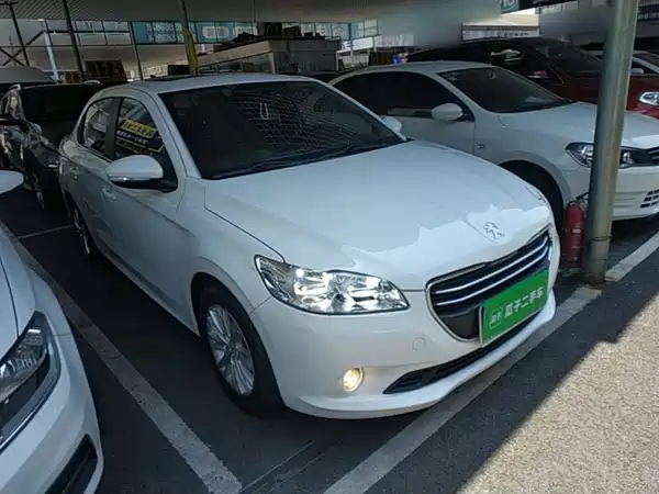 Peugeot 301 2014