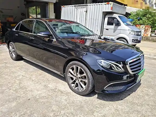 Mercedes-Benz E-Class 2016