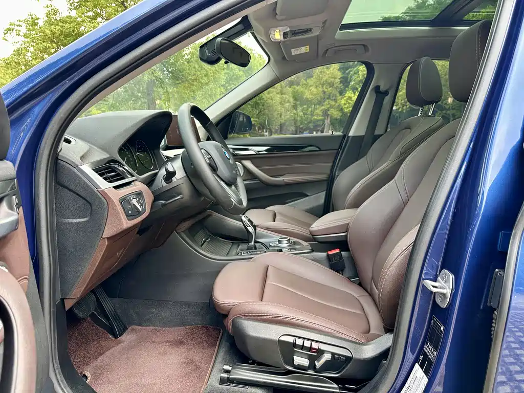 BMW X1 2021 — фото 11