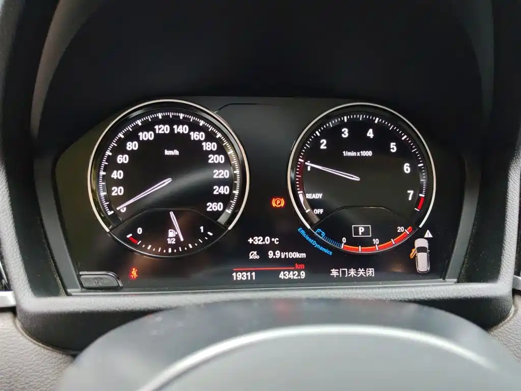 BMW X1 2022 — фото 12