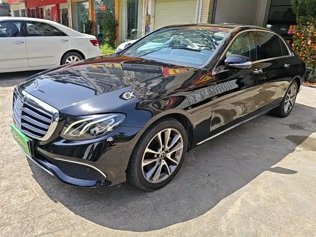 Mercedes-Benz E-Class 2017 — фото 2