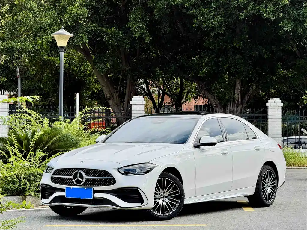 Mercedes-Benz C-Class 2023