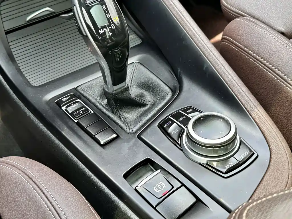 BMW X1 2021 — фото 15