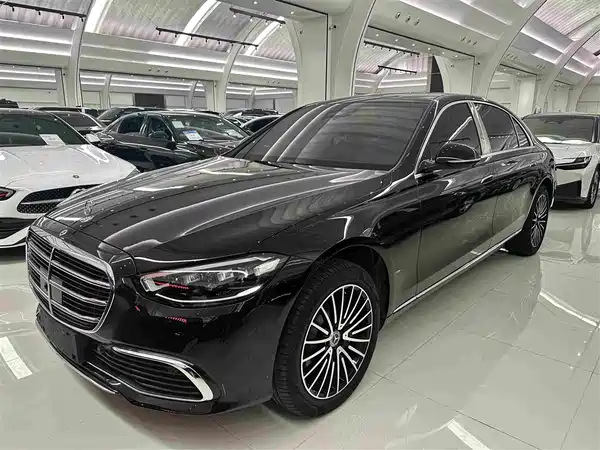 Mercedes-Benz S-Class 2024