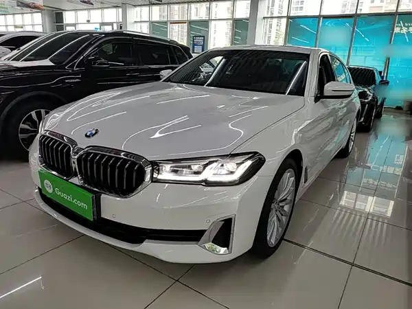 BMW 5 Series 2021