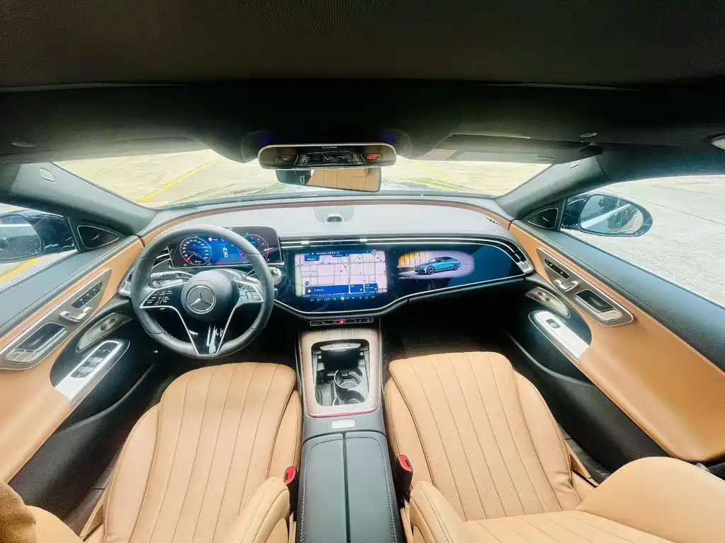 Mercedes-Benz E-Class 2025