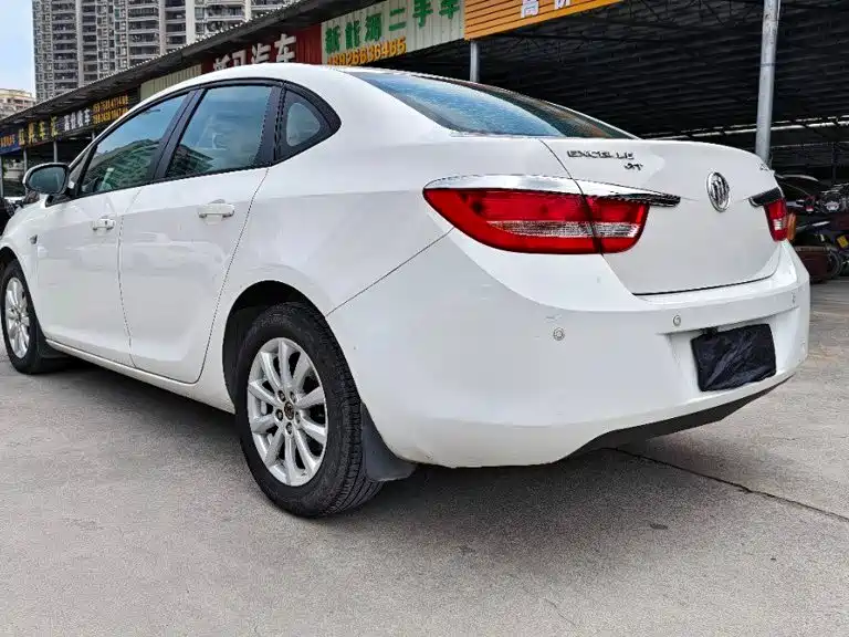 Buick Excelle GT 2013 — фото 9