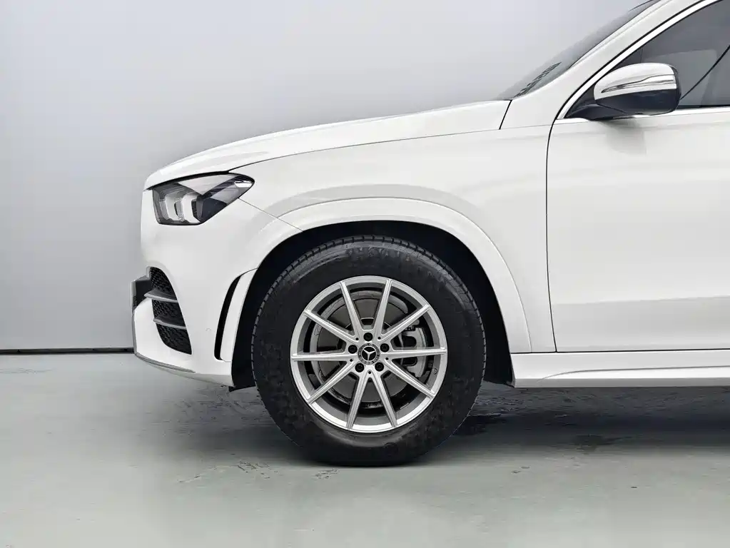 Mercedes-Benz GLE 2020 — фото 16
