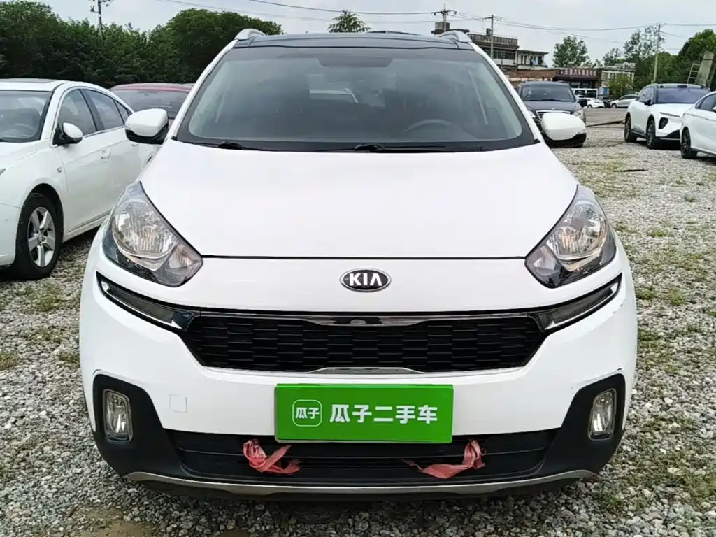 Kia KX3 2016 — фото 3