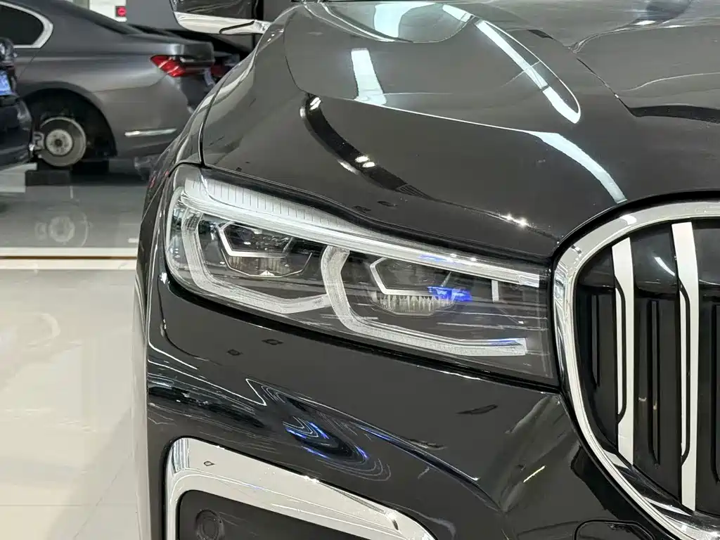 BMW 7 Series 2019 — фото 4