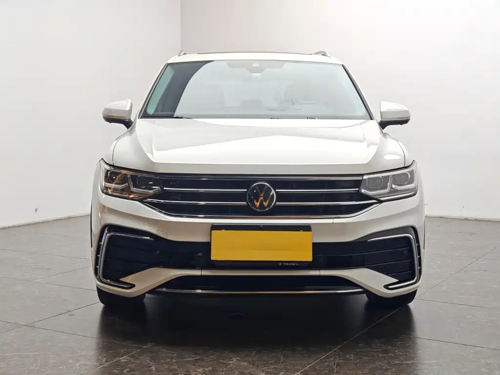 Volkswagen Tiguan L 2023