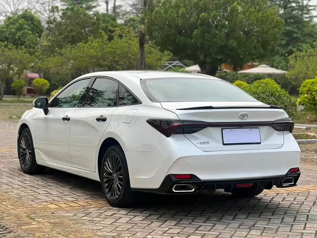 Toyota Avalon 2022 — фото 20