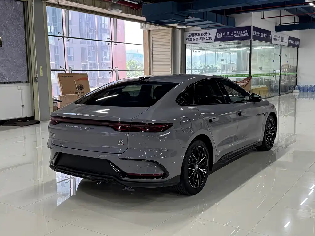 BYD Han 2025