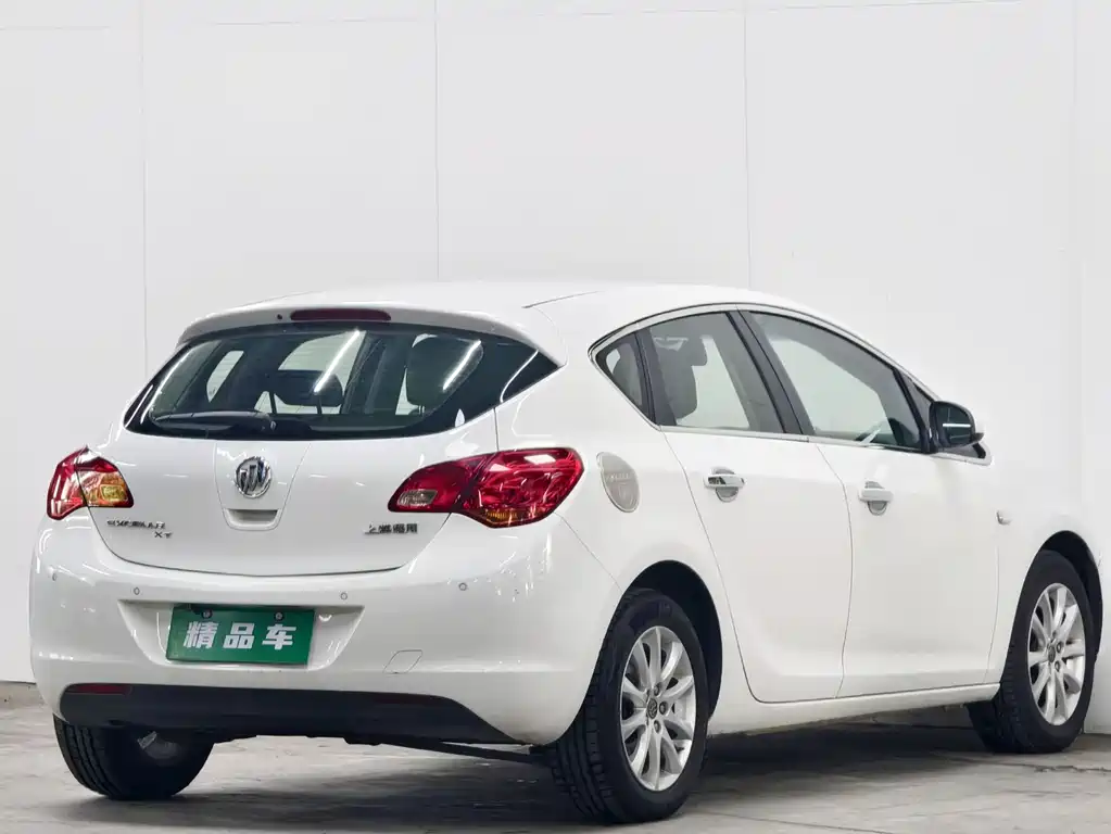 Buick Excelle 2014